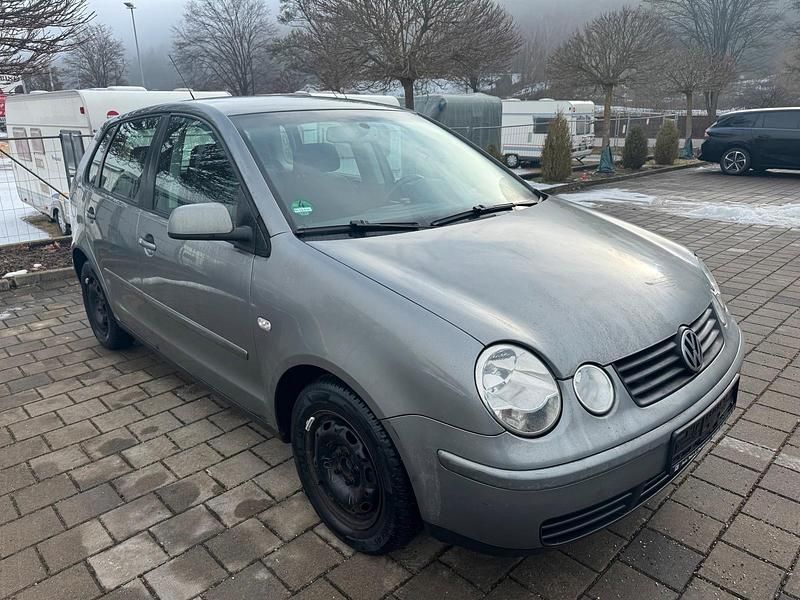 Gebraucht VW Polo 64 PS (47 kW) 2009 Grau Kleinwagen