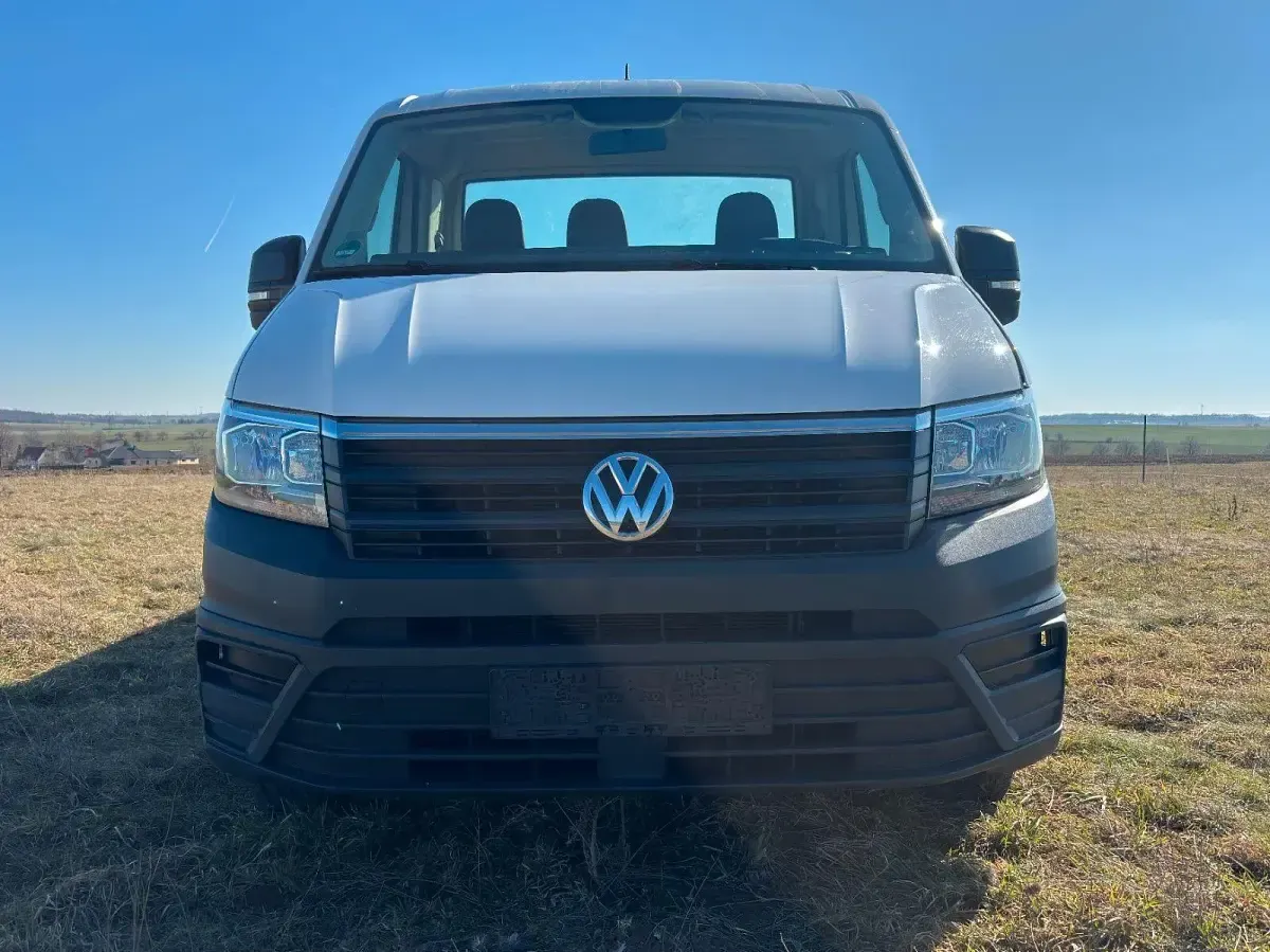 Używany VW Crafter 102 KM (75 kW) 2021 Biały Van