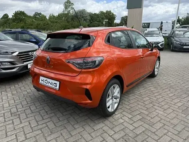 Gebraucht Renault Clio V Evolution 2024 Orange Limousine