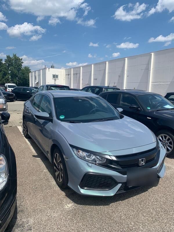 Andere außenfarben Gebraucht 2018 Honda Civic Limousine | 14.800 € (Fairer Preis) - Bild 1/4