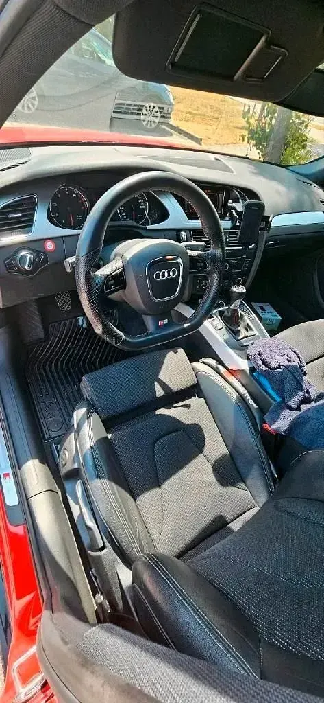 Gebraucht Audi A4 S-Line 160 PS (117 kW) 2011 Rot Limousine