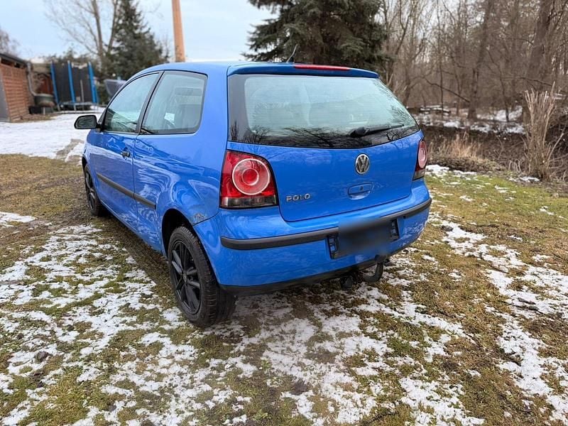 Gebraucht VW Polo 60 PS (44 kW) 2007 Blau Kleinwagen