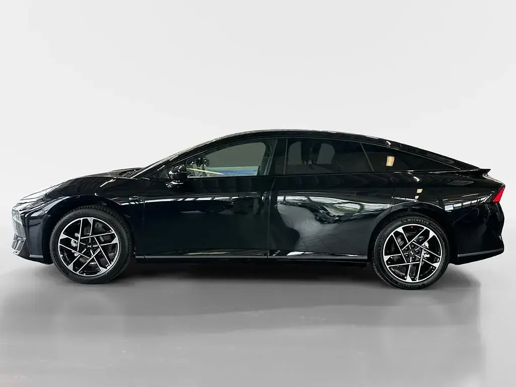 Gebraucht XPENG P7 RWD Long Range 230 kW (313 PS) 2026 Midnight black Limousine