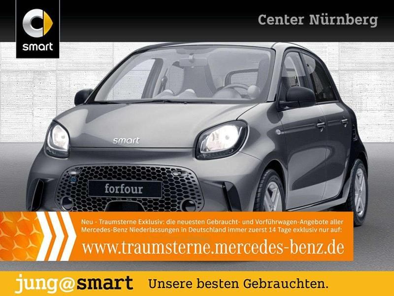 Karosserie in graphite grey ( Gebraucht 2021 Smart ForFour Electric Drive Passion Limousine | 12.490 € (Etwas zu teuer) - Bild 1/3