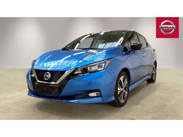Gebraucht Nissan Leaf 360º 110 kW (150 PS) 2021 Vivid blue m/black p Kleinwagen