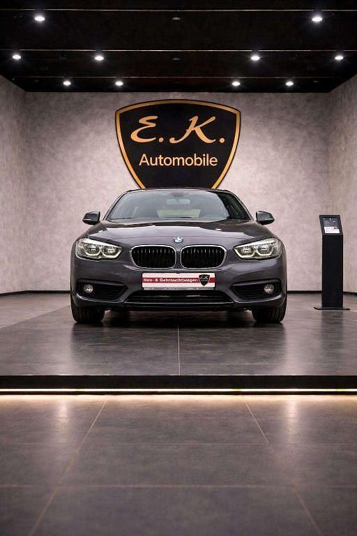 Gebraucht BMW 118 Advantage 136 PS (100 kW) 2018 Grau Kleinwagen