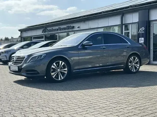 Gebraucht Mercedes S400 333 PS (244 kW) 2017 Selenitgrau Limousine