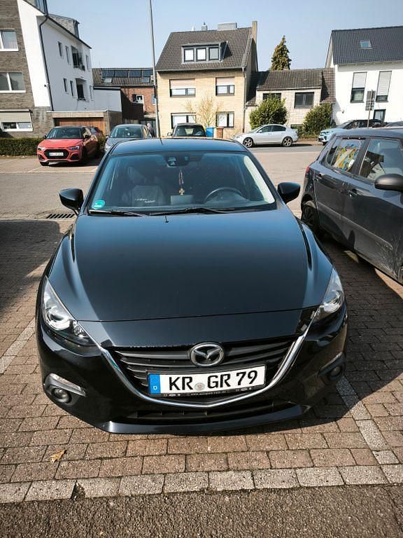 Gebraucht Mazda 3 Center-Line 120 PS (88 kW) 2016 Schwarz Limousine