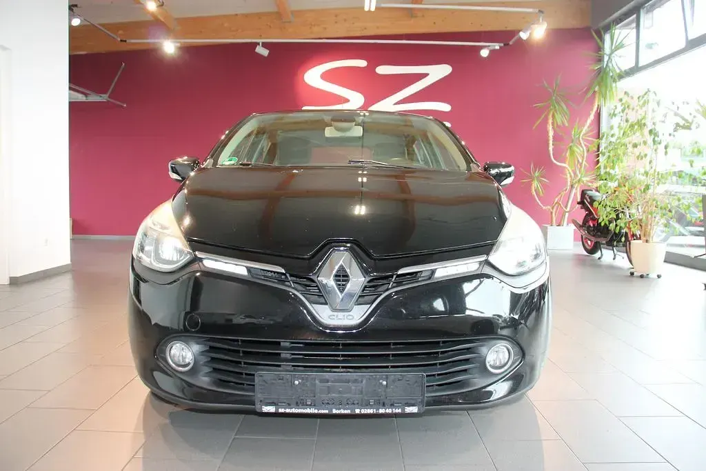 Gebraucht Renault Clio IV Initiale Paris 73 PS (53 kW) 2014 Schwarz Limousine