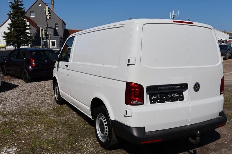 Gebraucht VW Transporter 90 PS (66 kW) 2020 Weiß Van