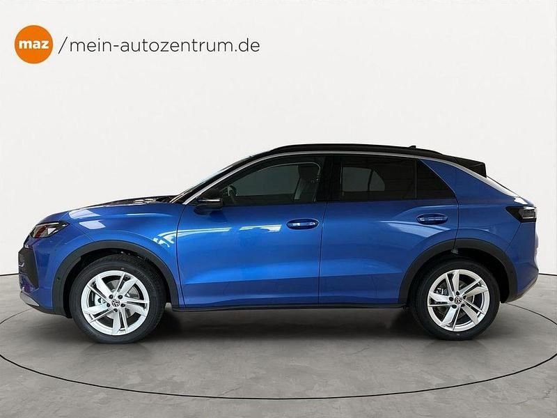 Neu VW T-Roc Life 150 PS (110 kW) 2026 Celestial blue SUV