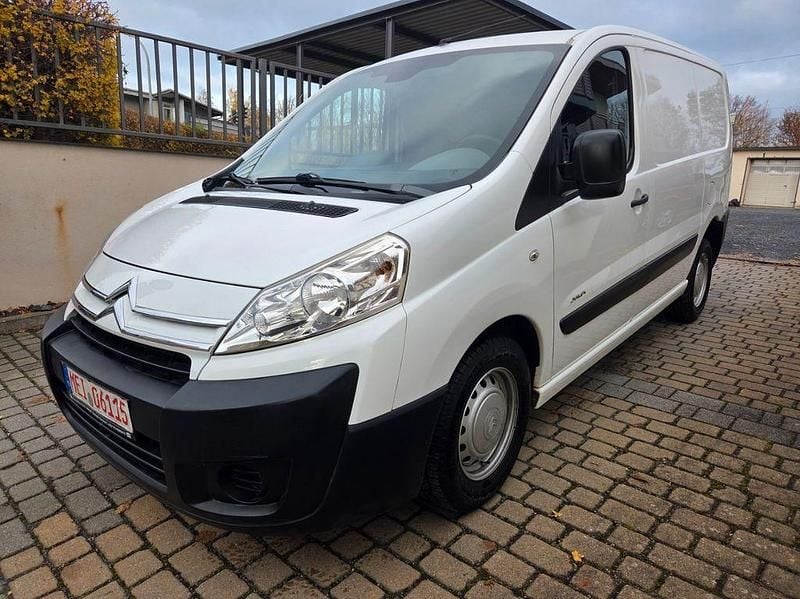 Second-hand Citroën Jumpy 90 CP (66 kW) 2007 Alb Monovolum