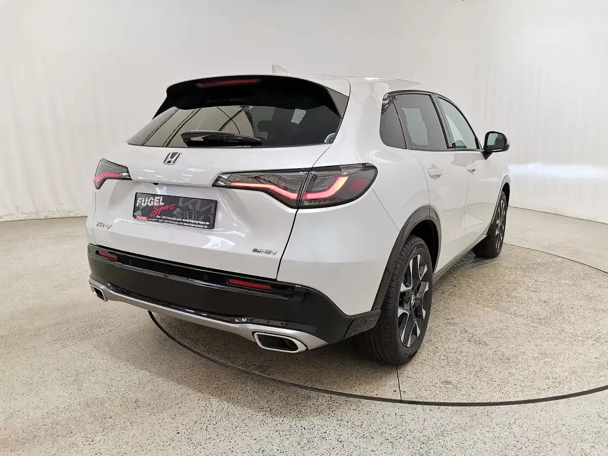 Neu Honda ZR-V Advance 184 PS (135 kW) 2025 Platinum white SUV