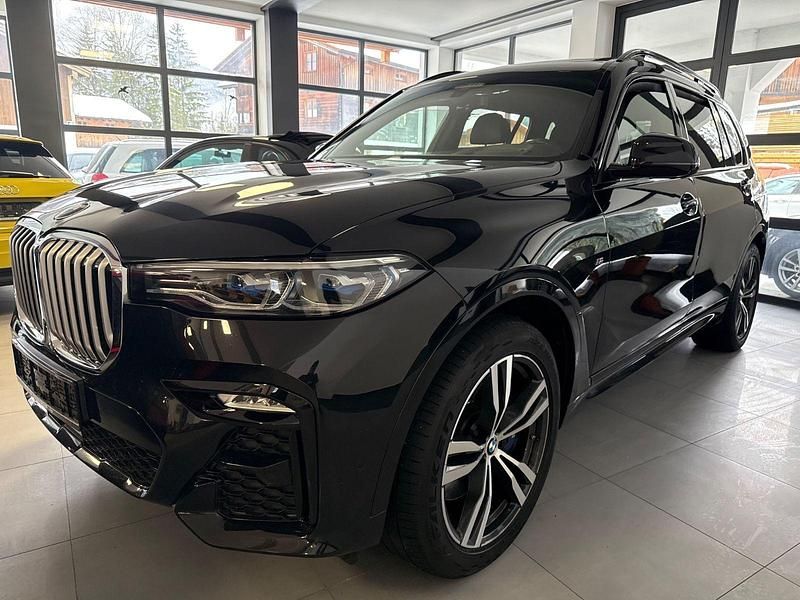 Gebraucht BMW X7 M Sport 340 PS (250 kW) 2022 Schwarz SUV