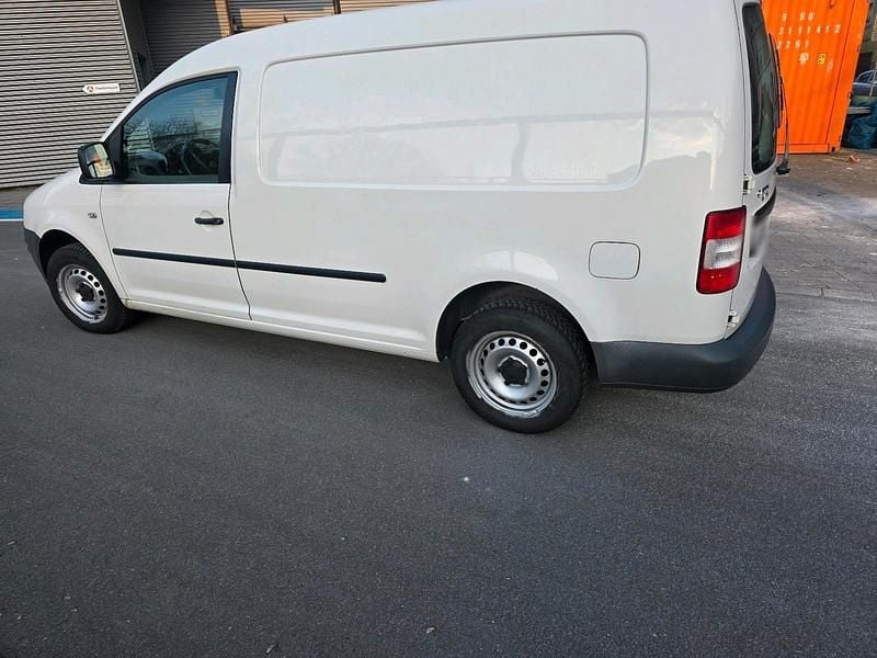 Gebraucht VW Caddy Maxi 105 PS (77 kW) 2010 Weiß Van / Kleinbus