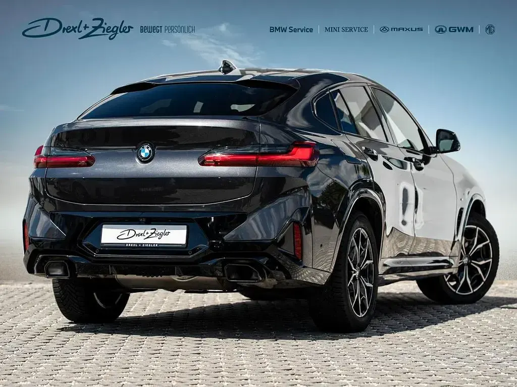 Gebraucht BMW X4 M Sport 286 PS (210 kW) 2025 Sophistograu brillanteffekt metallic SUV