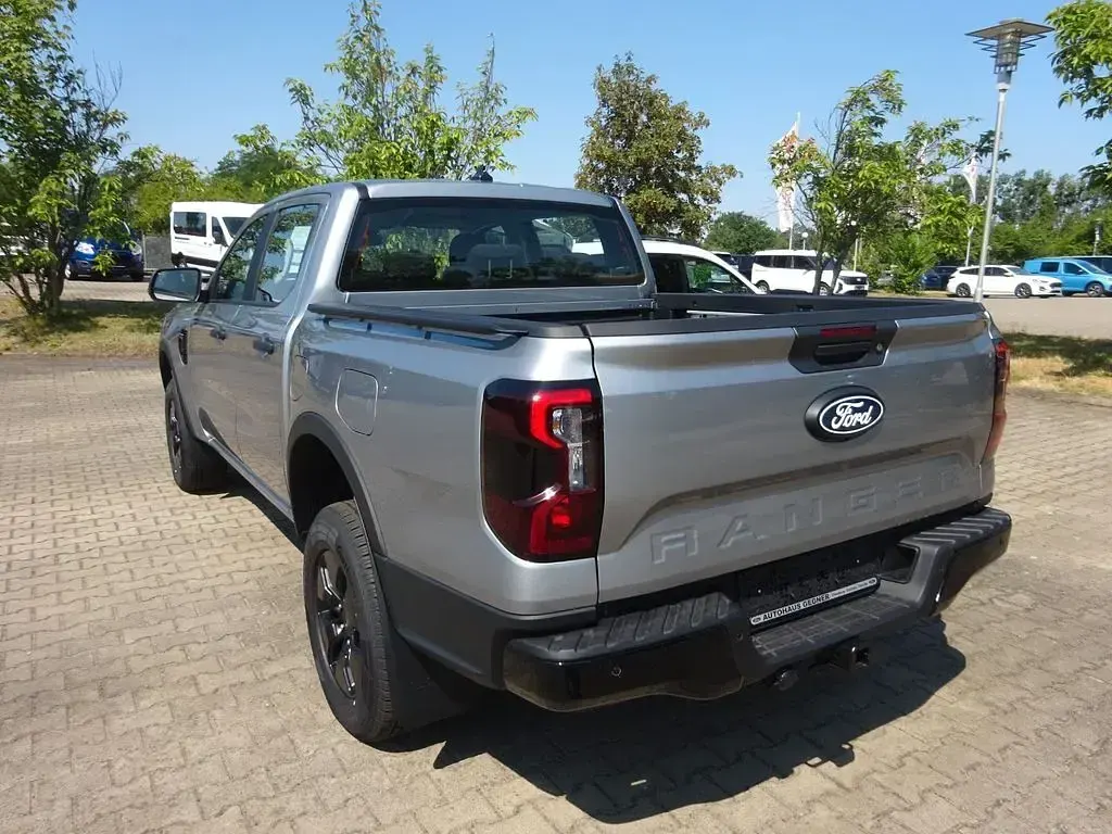 Neu Ford Ranger XLT 279 PS (205 kW) 2026 Silber Pickup