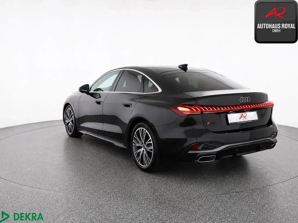 Gebraucht Audi A5 S-Line 204 PS (150 kW) 2025 Schwarz Limousine