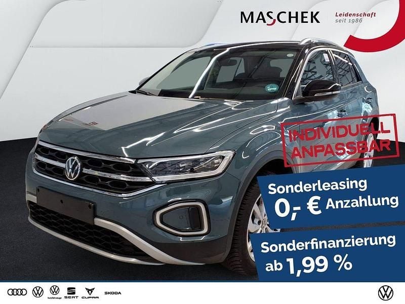 Petroleum blue metallic schwar Gebraucht 2024 VW T-Roc Style SUV | 26.920 € (Superpreis) - Bild 1/4