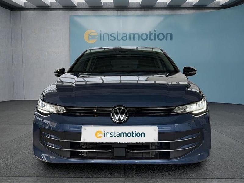 Gebraucht VW Golf VIII 116 PS (85 kW) 2025 Blau Kleinwagen