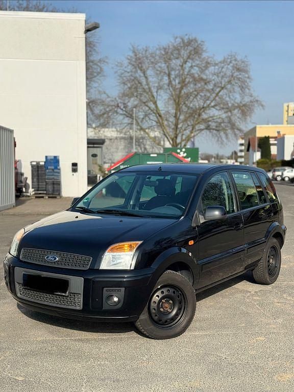 Gebraucht Ford Fusion 80 PS (58 kW) 2012 Schwarz Kleinwagen