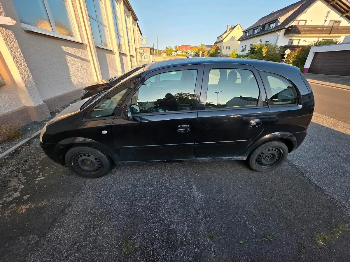 Gebraucht Opel Meriva 90 PS (66 kW) 2005 Schwarz Van / Kleinbus