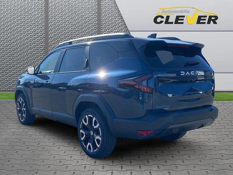 Neu Dacia Bigster Journey 140 PS (102 kW) 2025 Indigoblau SUV