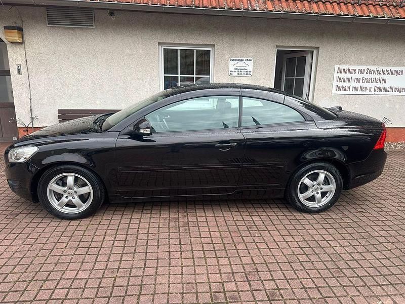 Gebraucht Volvo C70 Summum 150 PS (110 kW) 2010 Schwarz Cabrio