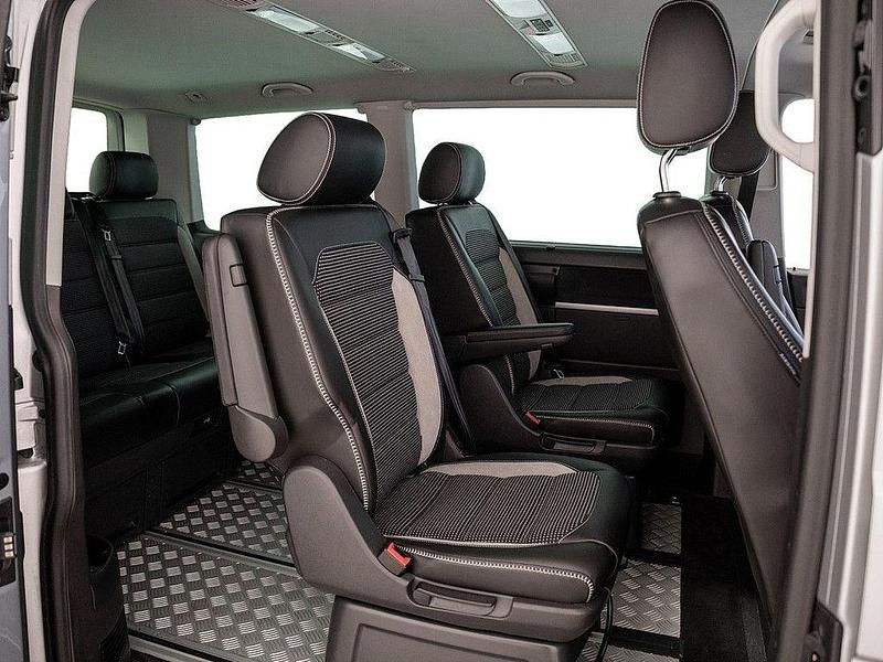 Gebraucht VW Multivan PanAmericana 204 PS (150 kW) 2017 Silber Van