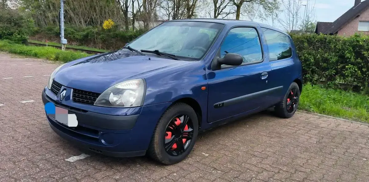 Gebraucht Renault Clio 58 PS (42 kW) 2002 Limousine