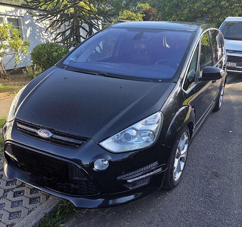 Gebraucht 2013 Ford S-MAX Titanium S Van / Kleinbus | 8.999 € (Etwas zu teuer) - Bild 1/4
