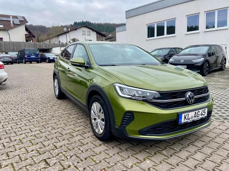 Gebraucht VW Taigo Basis 95 PS (69 kW) 2024 Grün SUV