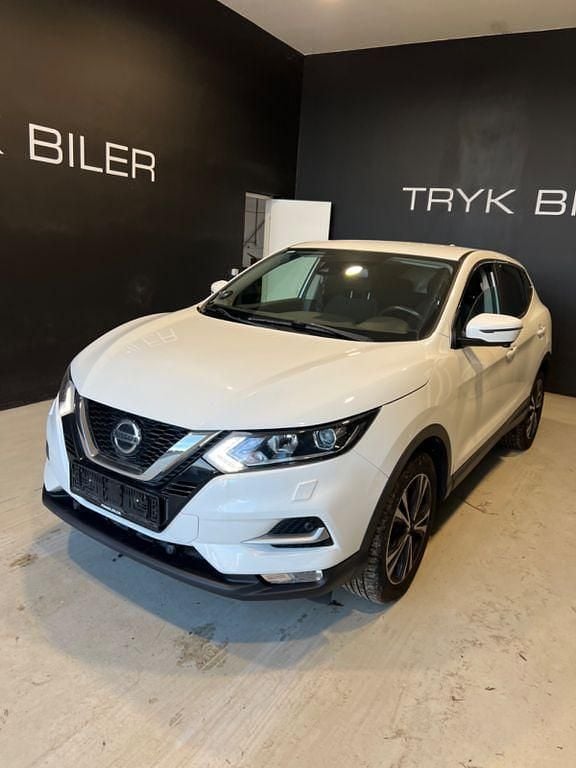 Weiß Gebraucht 2021 Nissan Qashqai N-Connecta SUV | 11.800 € (Superpreis) - Bild 1/4