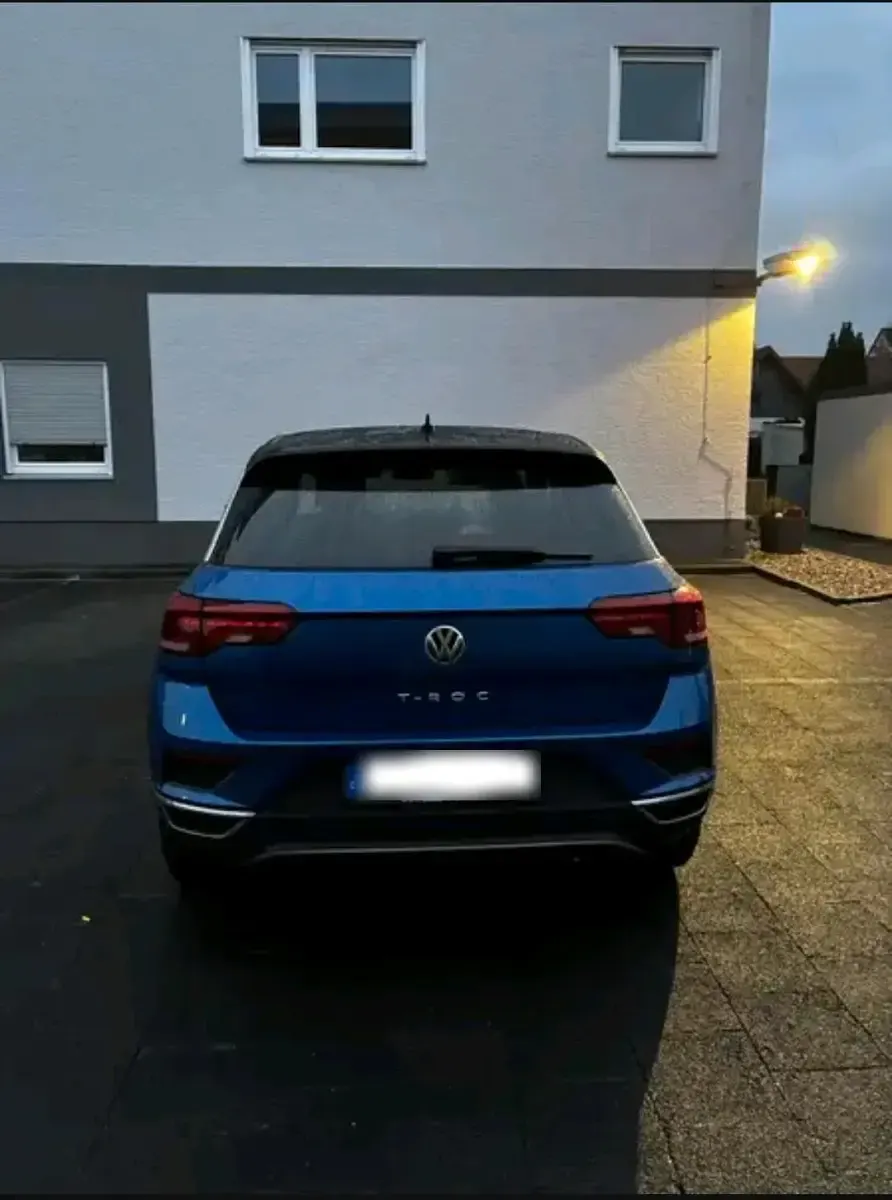 Gebraucht VW T-Roc 150 PS (110 kW) 2018 Blau SUV