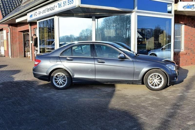 Gebraucht Mercedes C220 Elegance 170 PS (125 kW) 2007 Tenoritgrau metallic Limousine