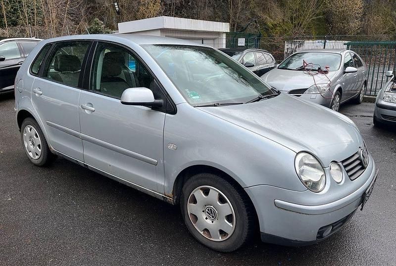 Gebraucht VW Polo 60 PS (44 kW) 2001 Silber Kleinwagen