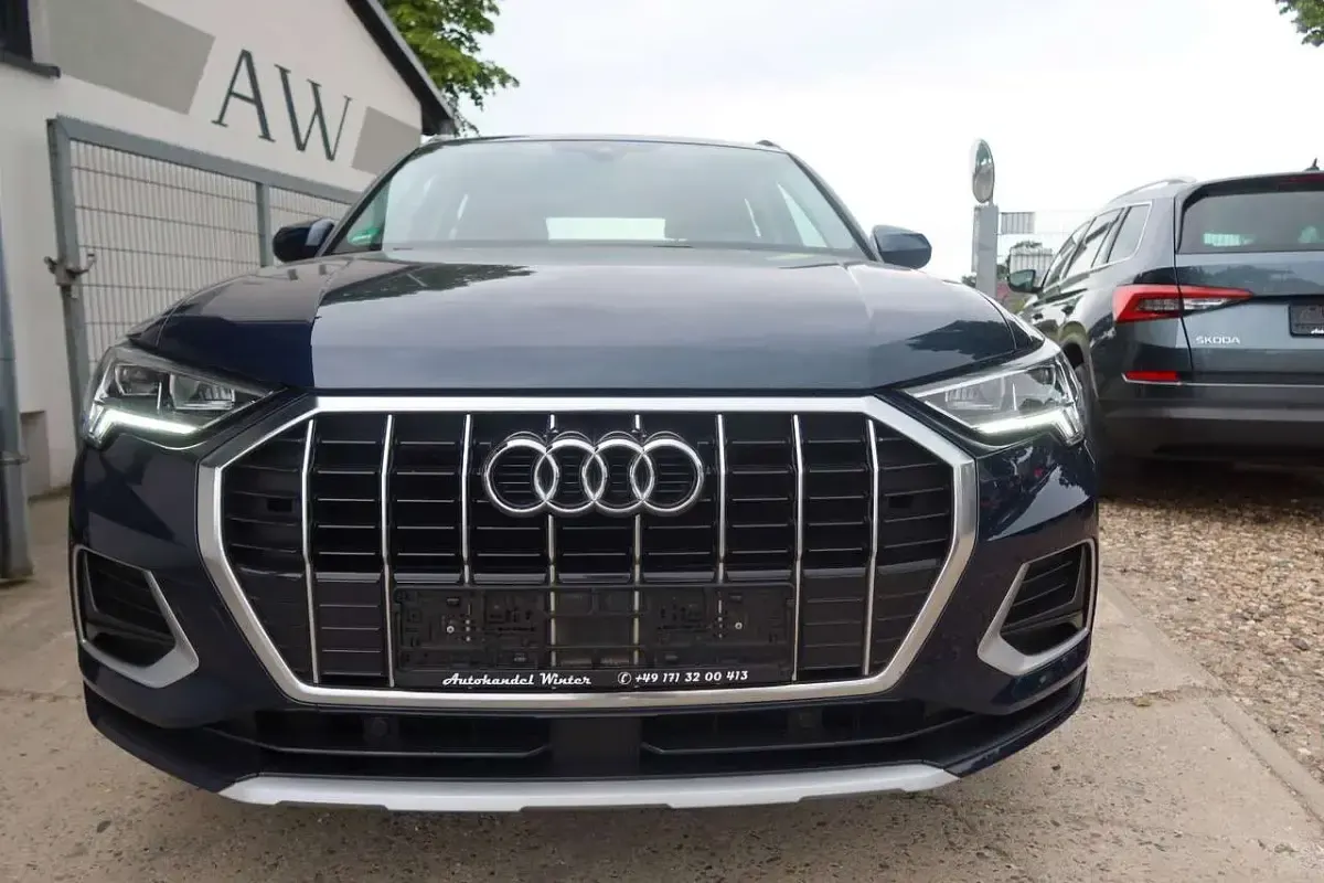 Gebraucht Audi Q3 Advanced 150 PS (110 kW) 2019 Blau SUV