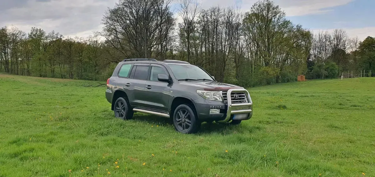 Gebraucht Toyota Land Cruiser V8 282 PS (207 kW) 2008 Grau SUV