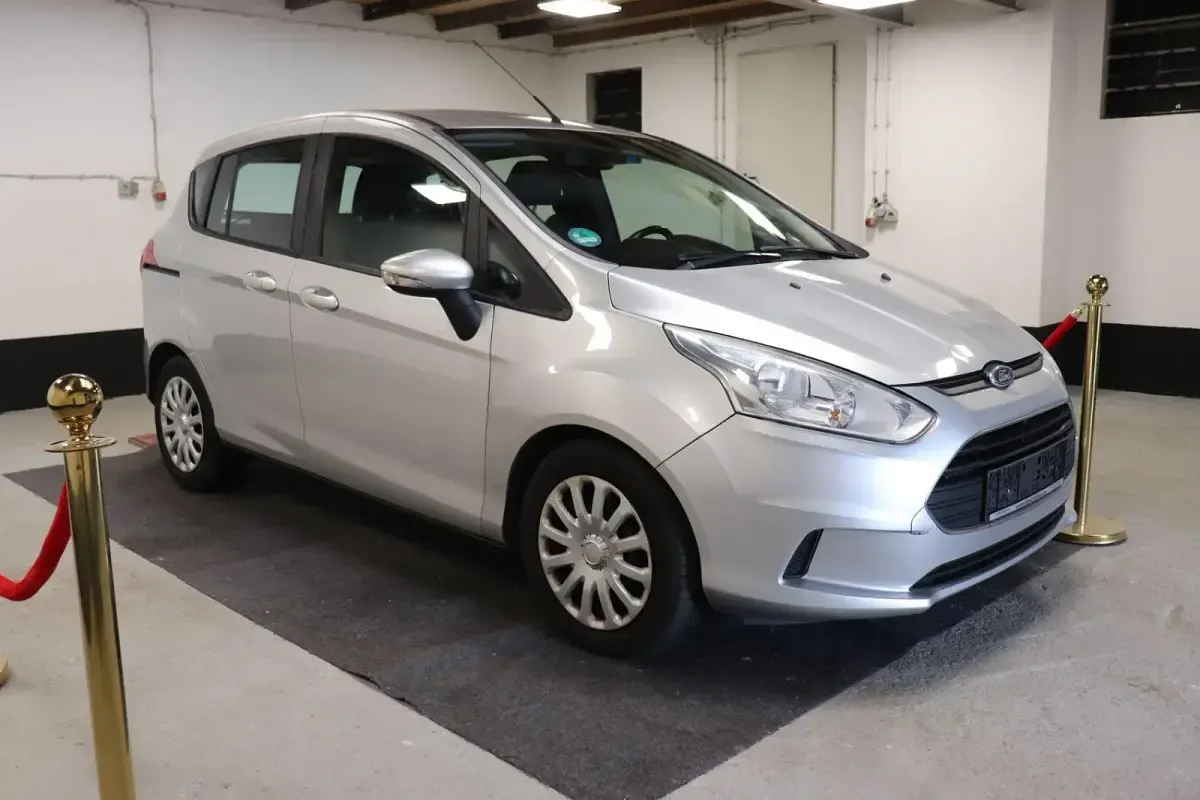 Gebraucht Ford B-MAX Trend 75 PS (55 kW) 2014 Silber Van / Kleinbus