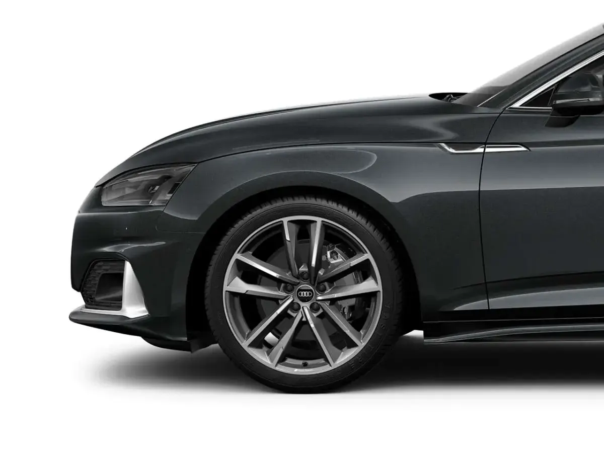 Gebraucht Audi A5 Advanced 204 PS (150 kW) 2024 Manhattangrau metallic Limousine