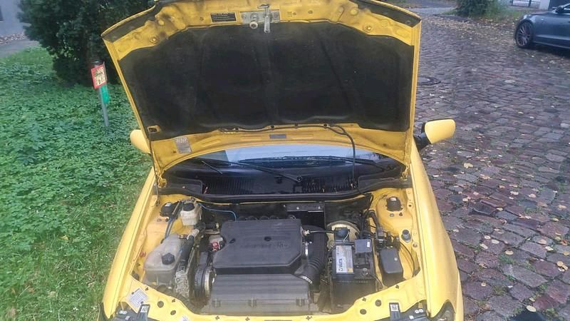 Gelb Gebraucht 1997 Fiat Punto Cabriolet Cabrio | 1.000 € - Bild 1/4