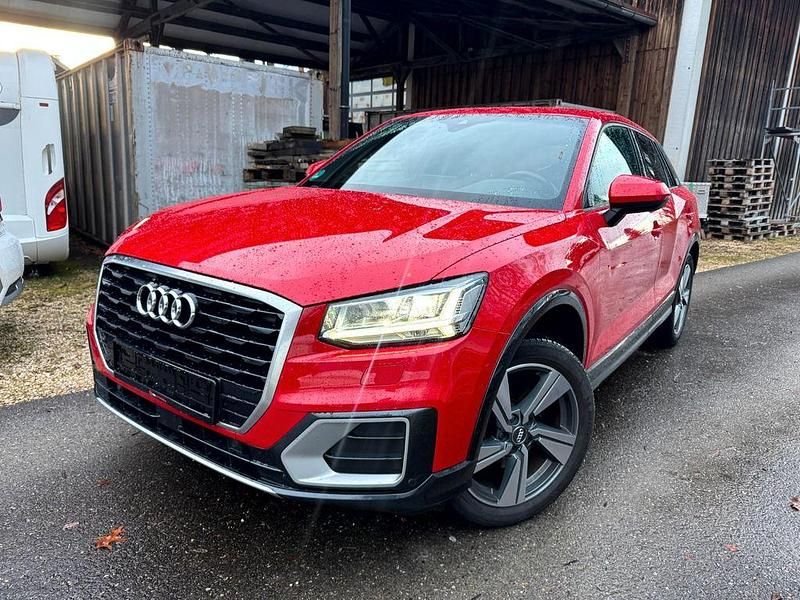 Rot Gebraucht 2016 Audi Q2 Design SUV | 19.950 € (Fairer Preis) - Bild 1/4