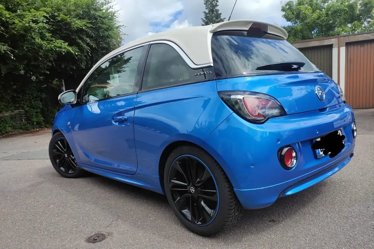 Gebraucht Opel Adam Slam 90 PS (66 kW) 2014 Blau Kleinwagen