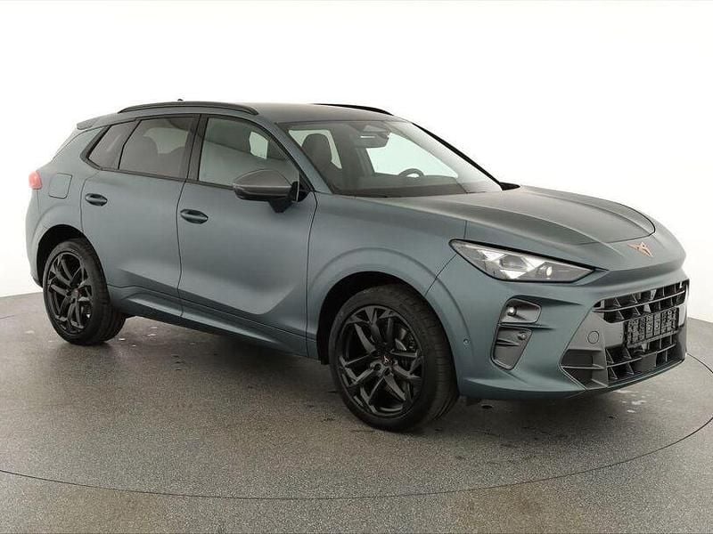 Neu Cupra Terramar 195 PS (143 kW) 2025 Grau SUV