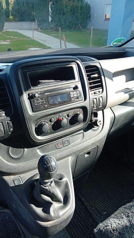 Weiß Gebraucht 2015 Renault Trafic Van | 8.400 € - Bild 1/4