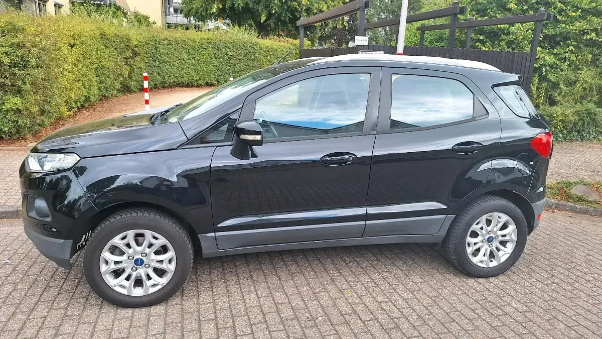 Gebraucht Ford Ecosport Trend 125 PS (91 kW) 2015 Schwarz SUV