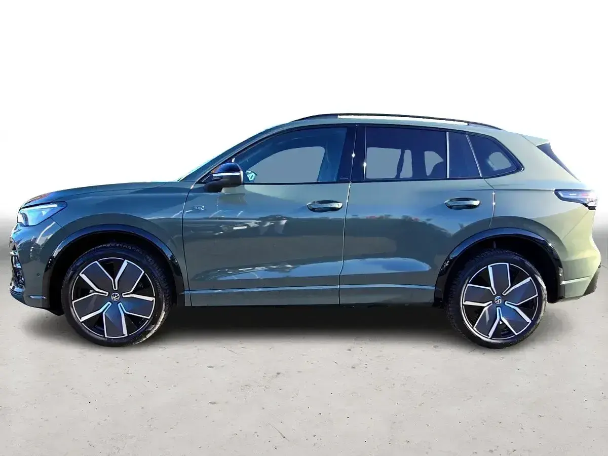 Neu VW Tiguan R-line 204 PS (150 kW) 2025 Grün SUV