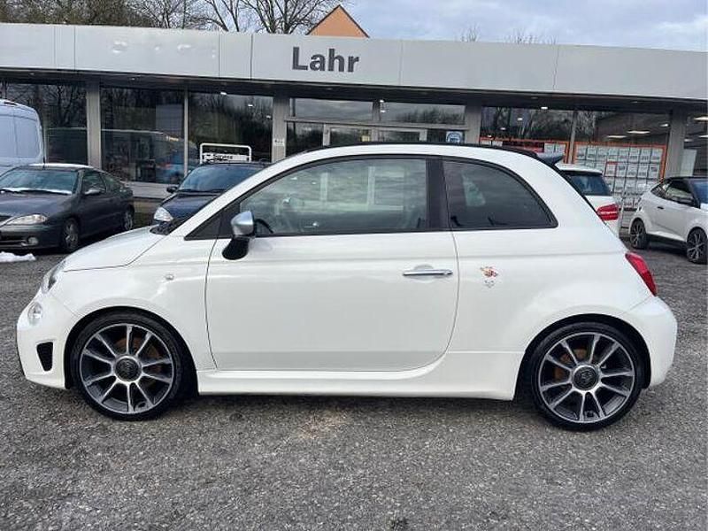 Gebraucht Abarth 595C Turismo 165 PS (121 kW) 2016 Colore esterno gara weiß Cabrio