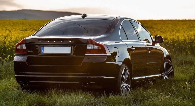 Gebraucht Volvo S80 Executive 243 PS (178 kW) 2012 Schwarz Limousine