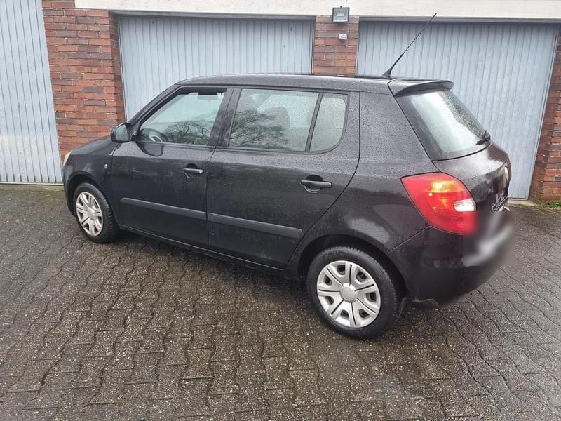 Gebraucht Skoda Fabia 60 PS (44 kW) 2008 Schwarz Limousine